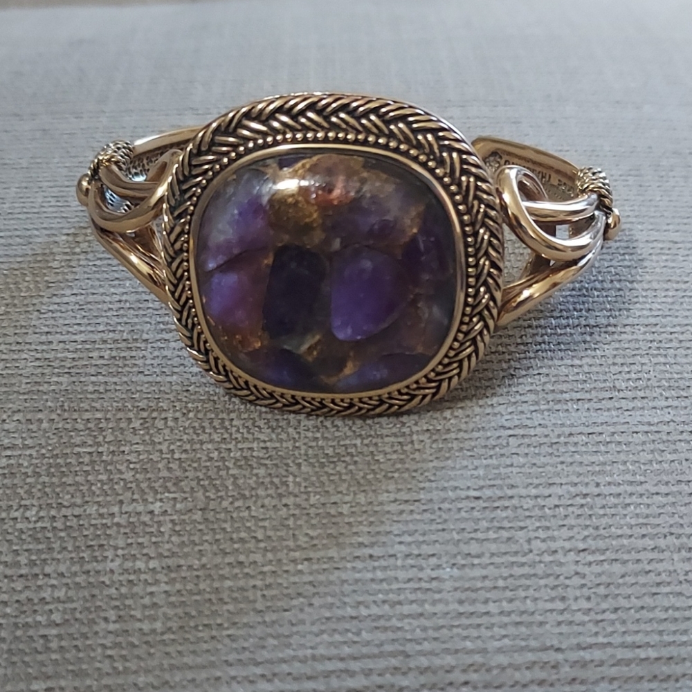 Barse cuff bracelet